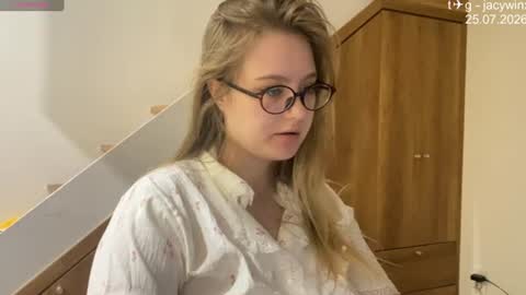 jacywinslat online show from 07-25-26, 12:03