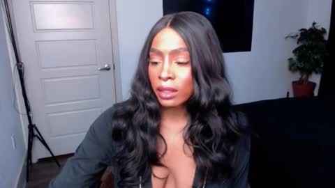 Jade online show from 11-25-25, 03:28