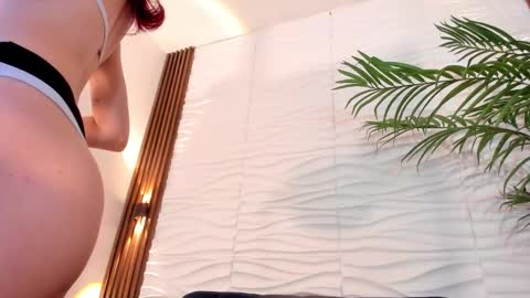 Jade  online show from 03-25-26, 02:45