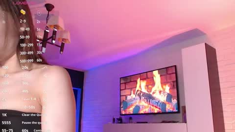 Jade online show from 09-10-25, 01:44