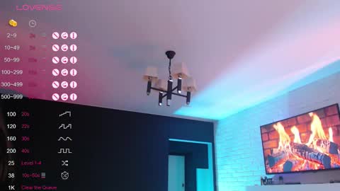 Jade online show from 10-19-25, 12:39