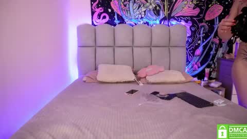   online show from 04-12-26, 10:59