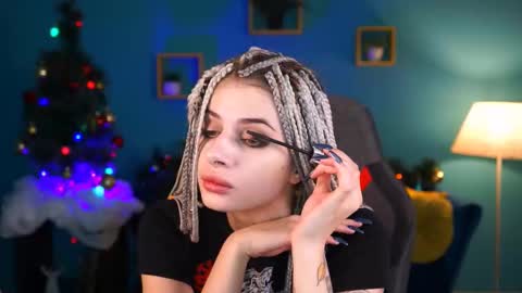 Snapshot of jade_castle chatting on 12-22-24, 01:12 jade_castle online show from 12-22-24, 01:12