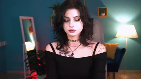 Snapshot of jade_castle chatting on 10-15-25, 08:20 jade_castle online show from 10-15-25, 08:20