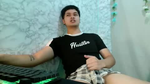 jade_halo online show from 04-19-26, 05:23