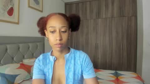 Jade smile online show from 01-10-26, 03:03