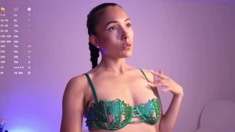 Jade Paris online show from 07-21-26, 06:21