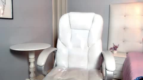 karlla scarlet online show from 12-28-24, 06:39