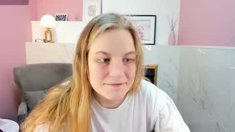 Jade online show from 03-01-25, 08:53