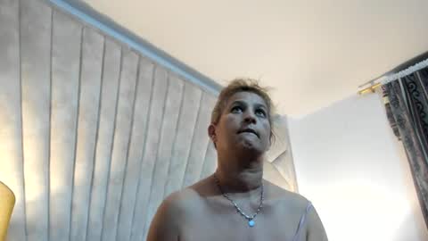 Jade  online show from 11-14-25, 10:25