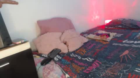 Jade Watson online show from 10-22-25, 12:05