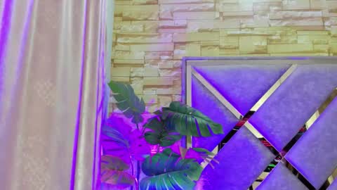 jade white  online show from 03-17-26, 01:03