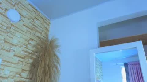 jade white  online show from 03-19-26, 01:48