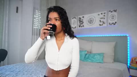 Jade online show from 11-25-25, 09:20