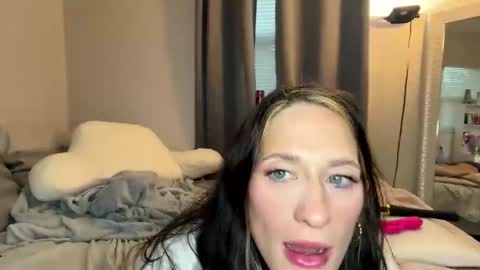 sexyeyes neverlie  online show from 03-05-26, 12:01