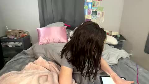 sexyeyes neverlie  online show from 04-09-26, 01:49