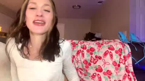 sexyeyes neverlie  online show from 04-26-26, 12:47