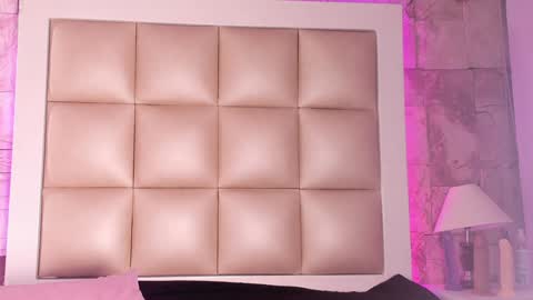 Snapshot of jadeestudios chatting on 01-24-25, 03:45 jadeestudios online show from 01-24-25, 03:45