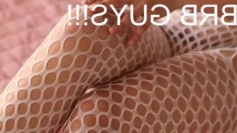 Snapshot of jadeestudios chatting on 02-15-25, 04:01 jadeestudios online show from 02-15-25, 04:01