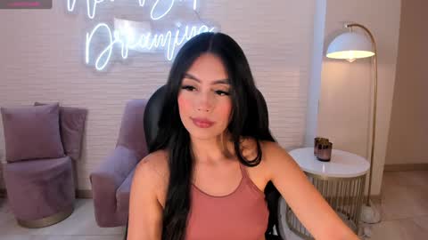 JADE EVANS online show from 01-23-25, 05:52