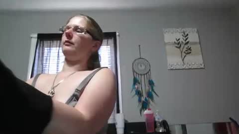 JadeLuv online show from 02-16-26, 06:37