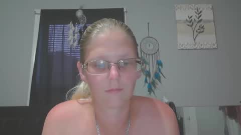 JadeLuv online show from 06-01-26, 12:56