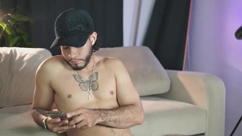 Jaden Feynman online show from 03-05-26, 04:52