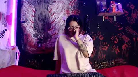 Snapshot of jadepoarch chatting on 09-12-25, 06:13 Alex and Venus online show from 09-12-25, 06:13