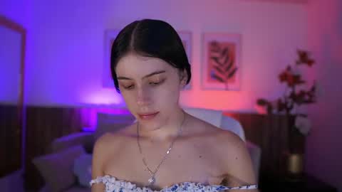 Jade Summer online show from 07-24-26, 11:41
