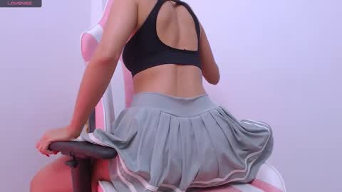 Snapshot of jadesunny chatting on 12-04-24, 11:19 JADE 3 online show from 12-04-24, 11:19