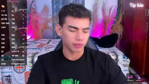 Snapshot of jaedasky_ chatting on 12-17-25, 05:46 javi15 online show from 12-17-25, 05:46