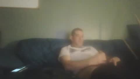 Snapshot of jag8637 chatting on 12-31-24, 02:29 jag8637 online show from 12-31-24, 02:29