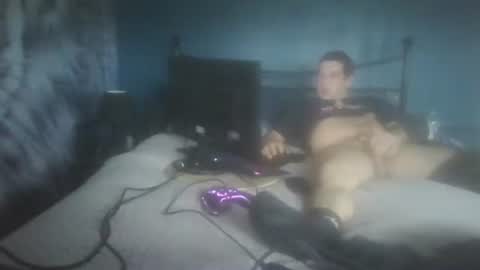 Snapshot of jag8637 chatting on 02-20-25, 04:03 jag8637 online show from 02-20-25, 04:03