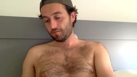 jaguar2792 online show from 04-26-26, 01:42