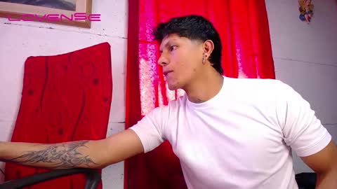 Snapshot of jahn_ashford1 chatting on 10-07-25, 07:11 jahn_ashford1 online show from 10-07-25, 07:11