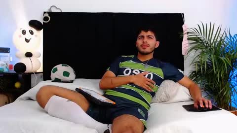 Jaiden online show from 11-05-25, 06:24