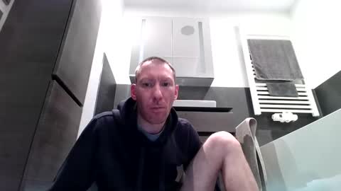 Snapshot of jak_81 chatting on 01-12-25, 01:53 jak_81 online show from 01-12-25, 01:53