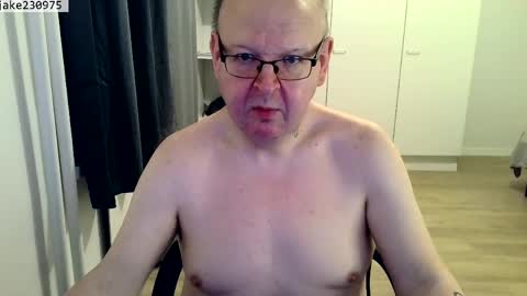 Jake2309 online show from 04-10-26, 07:29