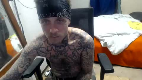 showingitoff online show from 08-06-26, 06:04