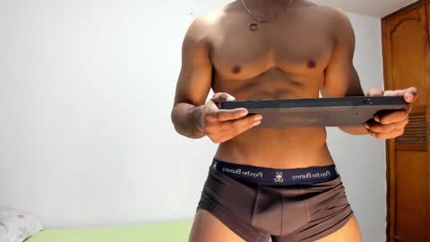 jake_hill1 online show from 02-12-25, 05:47