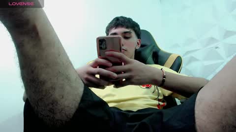 jake_tripp online show from 12-21-24, 04:52