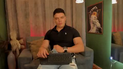 Snapshot of jakee_tyler chatting on 07-09-26, 06:45 Jake Tyler online show from 07-09-26, 06:45