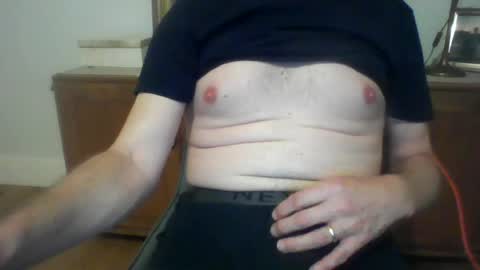 Snapshot of jakejake54322 chatting on 06-19-26, 11:08 Jake c2c online show from 06-19-26, 11:08