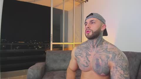 Snapshot of jakeortega chatting on 03-10-25, 03:23 Jake Orthega online show from 03-10-25, 03:23