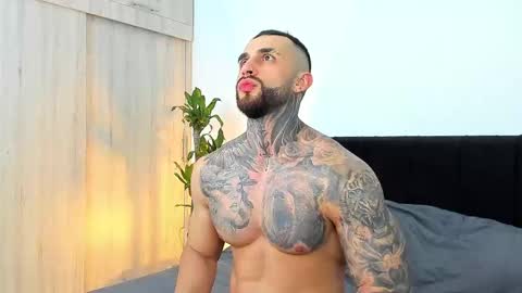 Snapshot of jakeortega chatting on 09-15-25, 01:05 Jake Orthega online show from 09-15-25, 01:05