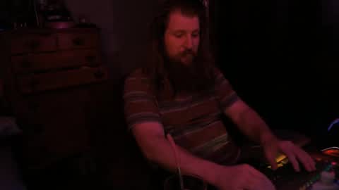 Snapshot of jakesbiggsnake chatting on 01-06-25, 11:07 jakesbiggsnake online show from 01-06-25, 11:07