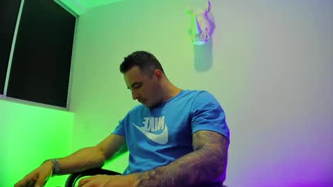jakestone_1 online show from 04-20-26, 08:21