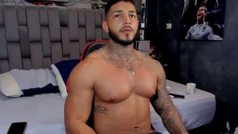 my name is sebas If you come here dont hesitate to say hello Im a guy who really likes having conversations and having hot online show from 04-09-26, 04:12