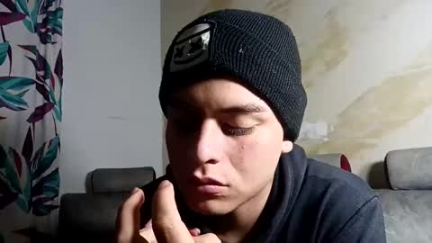 Snapshot of jakob_boiis chatting on 02-09-26, 12:09 miha adams online show from 02-09-26, 12:09
