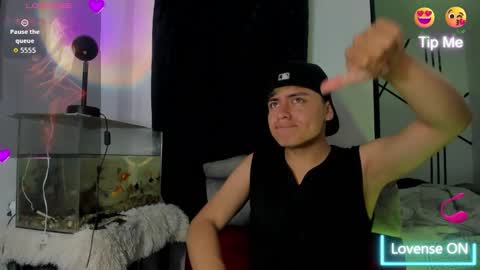 Snapshot of jakob_boiis chatting on 02-27-26, 09:20 miha adams online show from 02-27-26, 09:20
